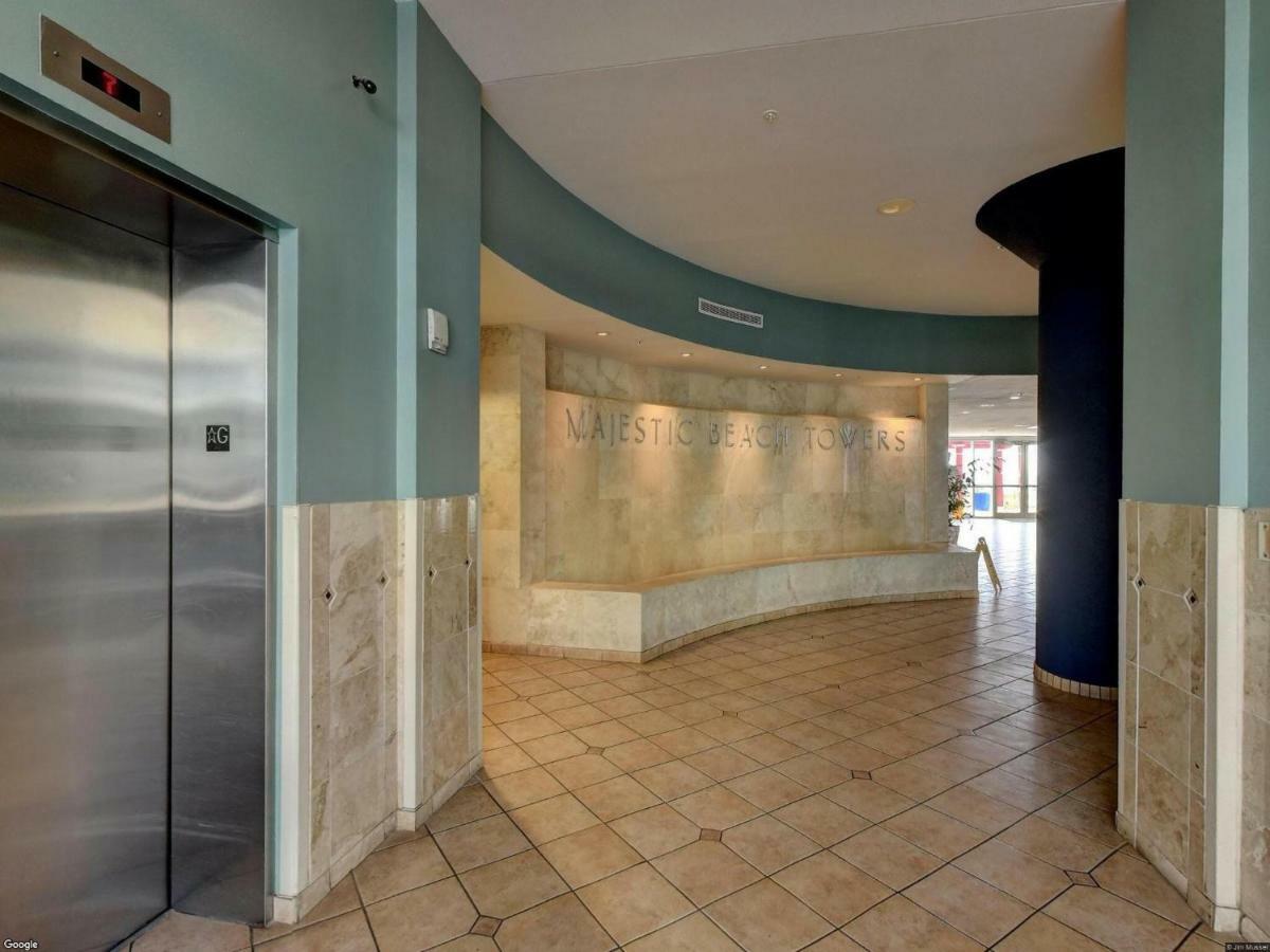 Majestic Resort 505 With Reserved Parking On 3Rd Floor Walk-Over Панама Сити Бийч Екстериор снимка
